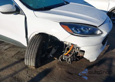 2022 Ford Escape Sel Plug-In Hybrid z USA, uszkodzony, nr VIN 1FMCU0KZXNUA93862